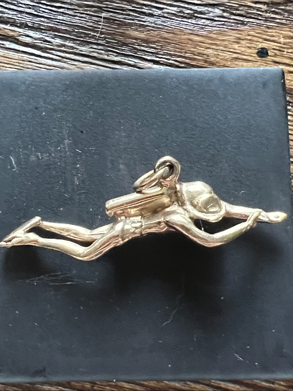 14k Gold custom Scuba diver pendant